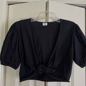 Aritzia Black Puff Sleeve Tie-Front Crop Top